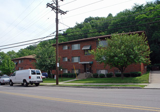 Highland Manor Apartments in Covington, KY - Building Photo - Building Photo