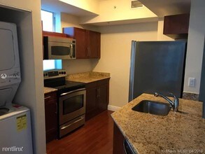 7275 SW 90th Way-Unit -# 302 in Miami, FL - Foto de edificio - Building Photo