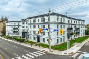 697-701 Eglinton in Toronto, ON - Building Photo