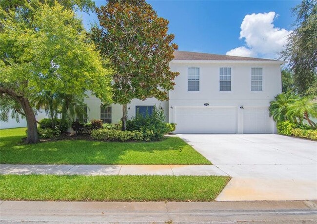 5947 Ridge Lake Cir in Vero Beach, FL - Building Photo - Building Photo