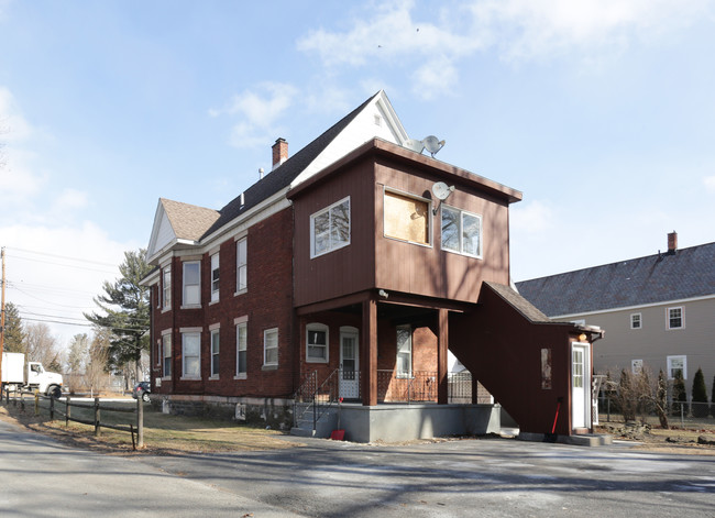 2346 Campbell Ave in Schenectady, NY - Building Photo - Building Photo