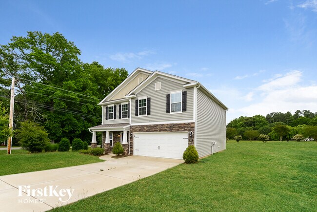 107 Sawyer Ln photo'