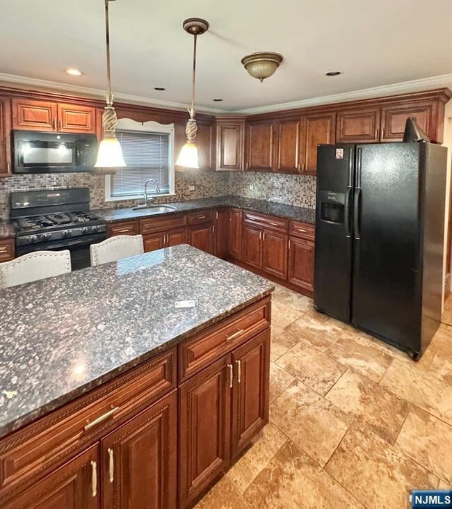 146 Norman Rd in Newark, NJ - Building Photo - Building Photo
