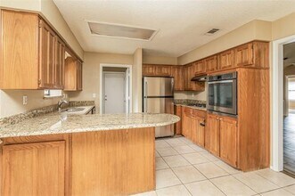 744 Santa Fe Trail in Keller, TX - Foto de edificio - Building Photo