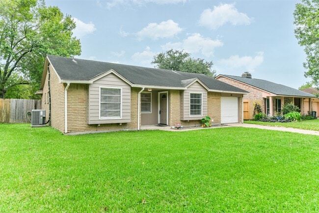 104 Brigadoon Ln