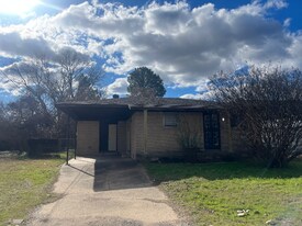 3116 Gribble St in North Little Rock, AR - Building Photo