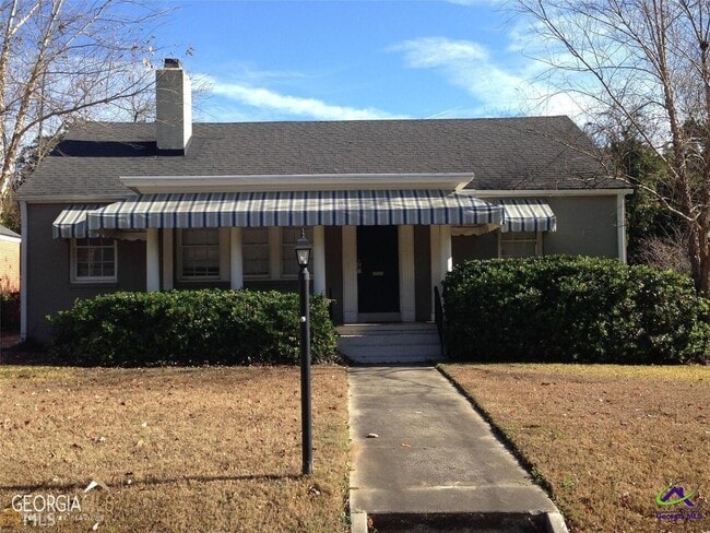 property at 156 Florida Ave
