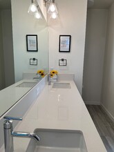 1541 14th Ave S in Seattle, WA - Foto de edificio - Building Photo