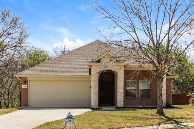 property at 904 Starling Ln