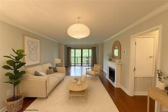 1308 Pine Heights Dr NE in Atlanta, GA - Building Photo - Building Photo