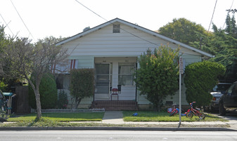 2935-2937 Alhambra Ave Apartments