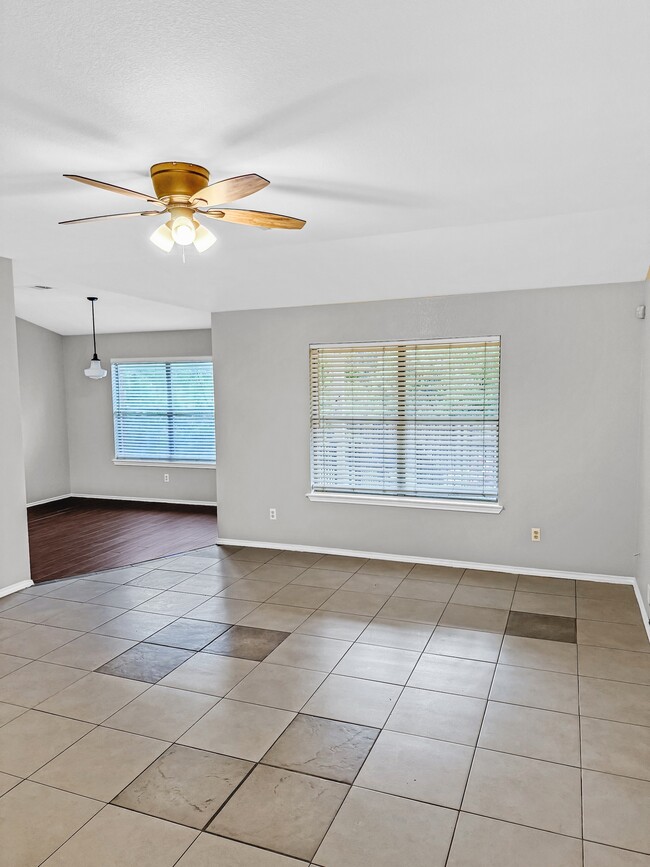4028 Enchanted Rock Cove in Round Rock, TX - Building Photo - Building Photo