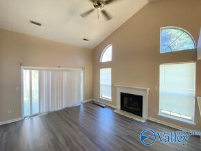 98 Stone Meadow Ln in Madison, AL - Building Photo - Building Photo