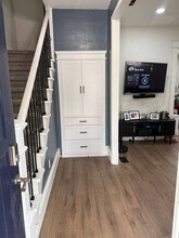 801 Guernsey St in Prosser, WA - Foto de edificio - Building Photo