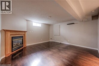 8 Melran Dr in Cambridge, ON - Building Photo - Building Photo