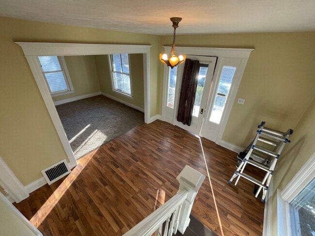 856 S Douglas Ave in Springfield, IL - Building Photo - Building Photo