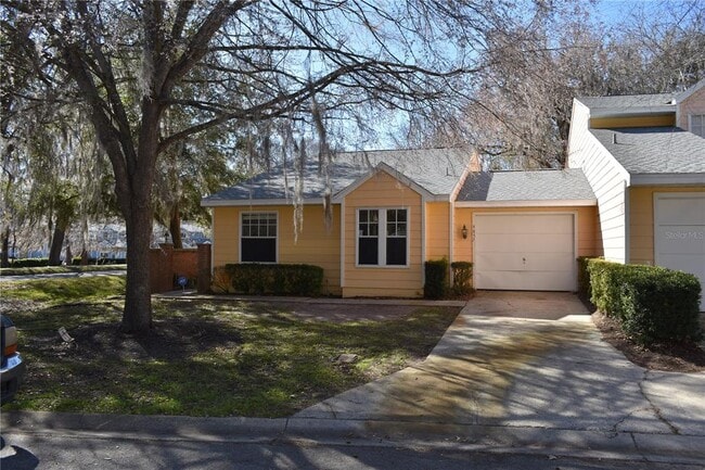 4857 NW 2nd Pl in Gainesville, FL - Building Photo - Building Photo