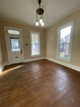 1113 Constitution St in Emporia, KS - Building Photo - Building Photo