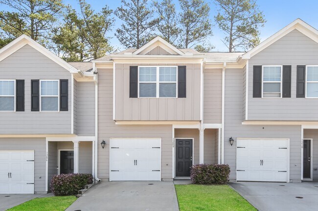 property at 1208 Highwood Ln