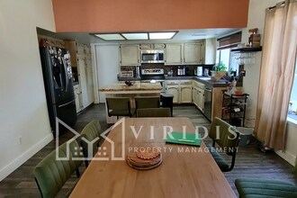 13408 Warrenton Ave in Bakersfield, CA - Building Photo - Building Photo