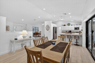 8166 155th Pl N in West Palm Beach, FL - Building Photo - Building Photo