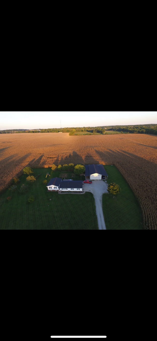 property at 2095 Putnam Rd SW
