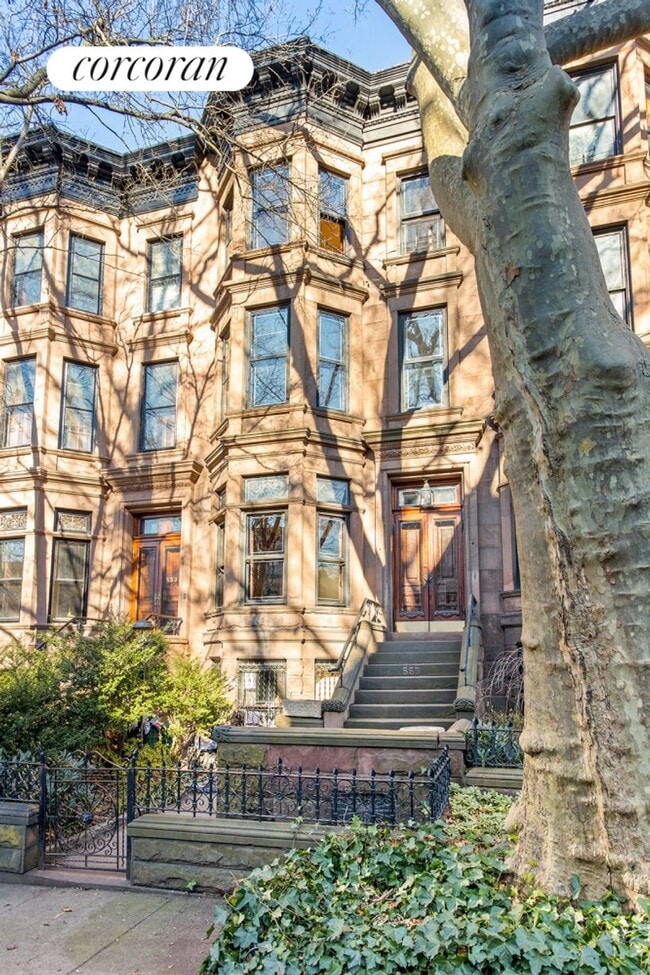 property at 555 3rd St