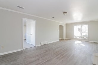 7172 Market Square Dr in Memphis, TN - Building Photo - Building Photo