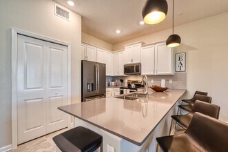 879 Ocean Course Ave in Kissimmee, FL - Building Photo - Building Photo