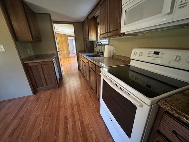 property at 27634 NY-12