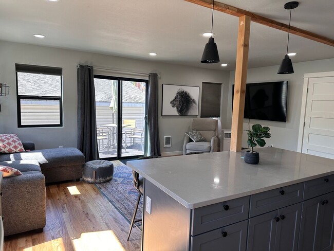 214 N Polk St in Moscow, ID - Building Photo - Building Photo