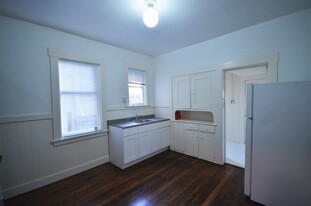 1379-1383-1383 Hampshire St in San Francisco, CA - Building Photo