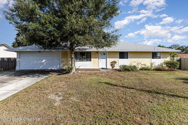 413 Deacon Ave in Palm Bay, FL - Building Photo - Building Photo
