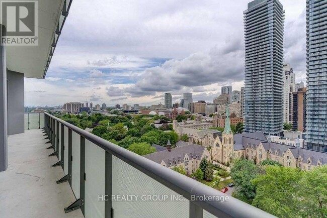 57-1557 St Joseph St in Toronto, ON - Building Photo - Building Photo