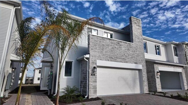 property at 401 Bogey Dr