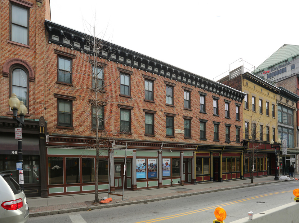 50 S Pearl St in Albany, NY - Building Photo