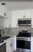 16531 Sabot Ln, Unit #2 in Huntington Beach, CA - Building Photo