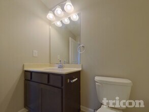 4691 Electric Ave SW in Mableton, GA - Foto de edificio - Building Photo