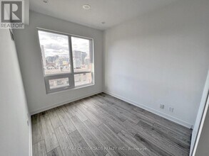 108-1108 Peter St in Toronto, ON - Building Photo - Building Photo