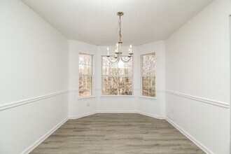 195 Cinnamon Oak Cir in Covington, GA - Building Photo - Building Photo
