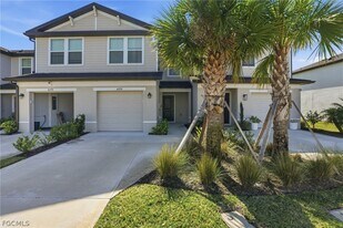 4274 Canova Ct in North Fort Myers, FL - Building Photo