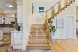 6588 Longwalk Dr in Oakland, CA - Building Photo - Building Photo
