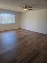 1744 Del Rey St in Woodland, CA - Foto de edificio - Building Photo