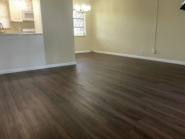 property at 5205 Eadie Pl