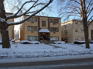 1471 W Ashland Ave in Des Plaines, IL - Building Photo - Building Photo