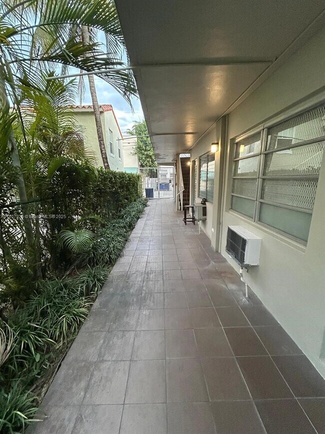 property at 921 Meridian Ave
