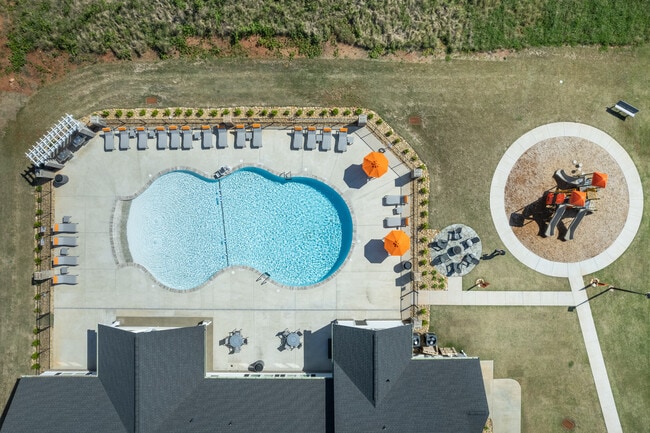 Universal at Boiling Springs in Boiling Springs, SC - Foto de edificio - Building Photo