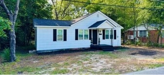 229 Acl Ave in Cheraw, SC - Building Photo
