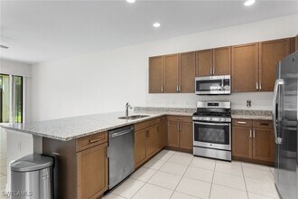 4486 Crimson Ave in Naples, FL - Building Photo - Building Photo