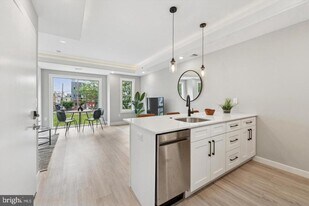2401 N 2nd St in Philadelphia, PA - Building Photo